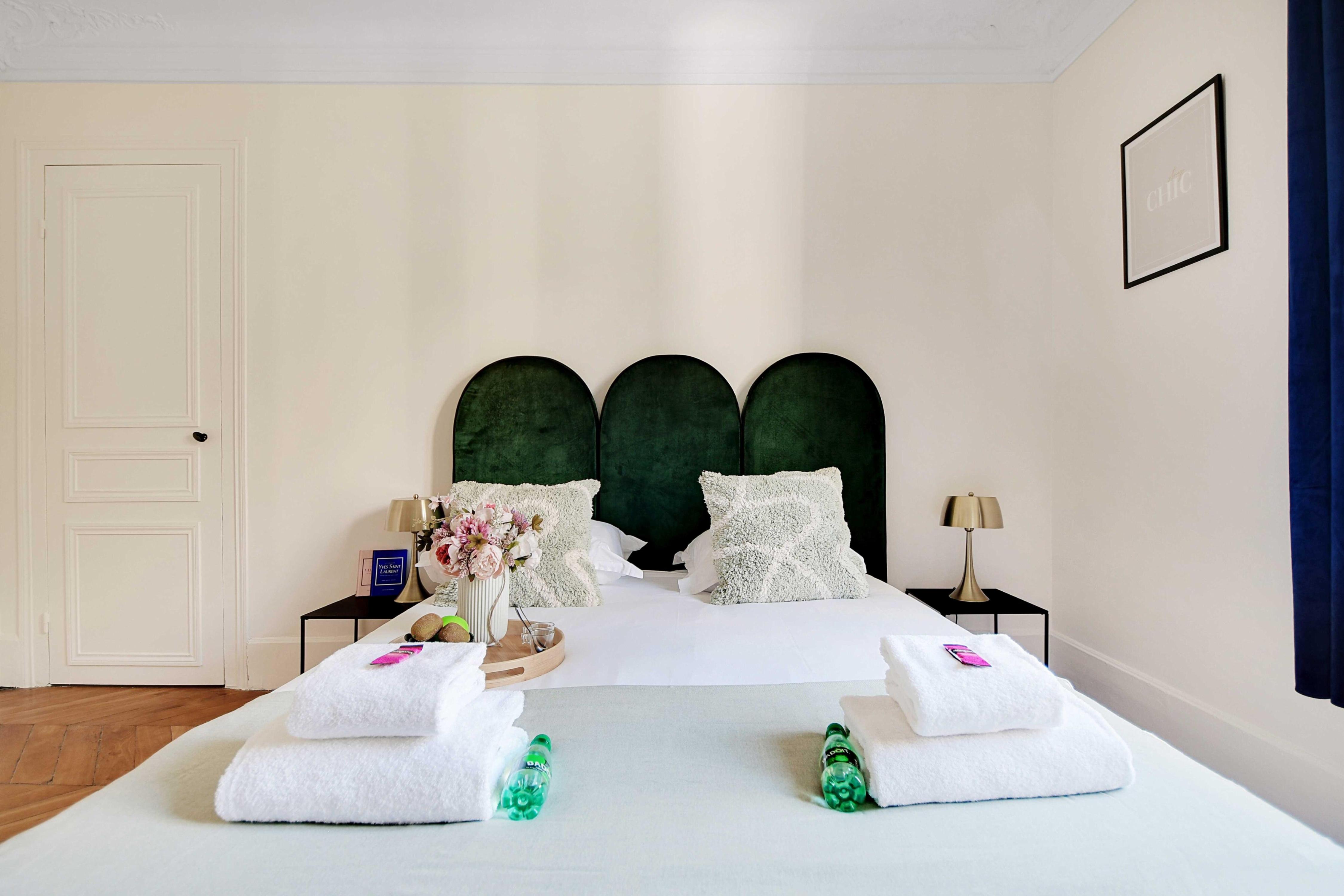 Comfortable apartment - 1BR/4P - Parc Monceau - Tap to explore photos