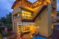 Aaramghar Stays - 4BR Goldfinch W/Heated Pool