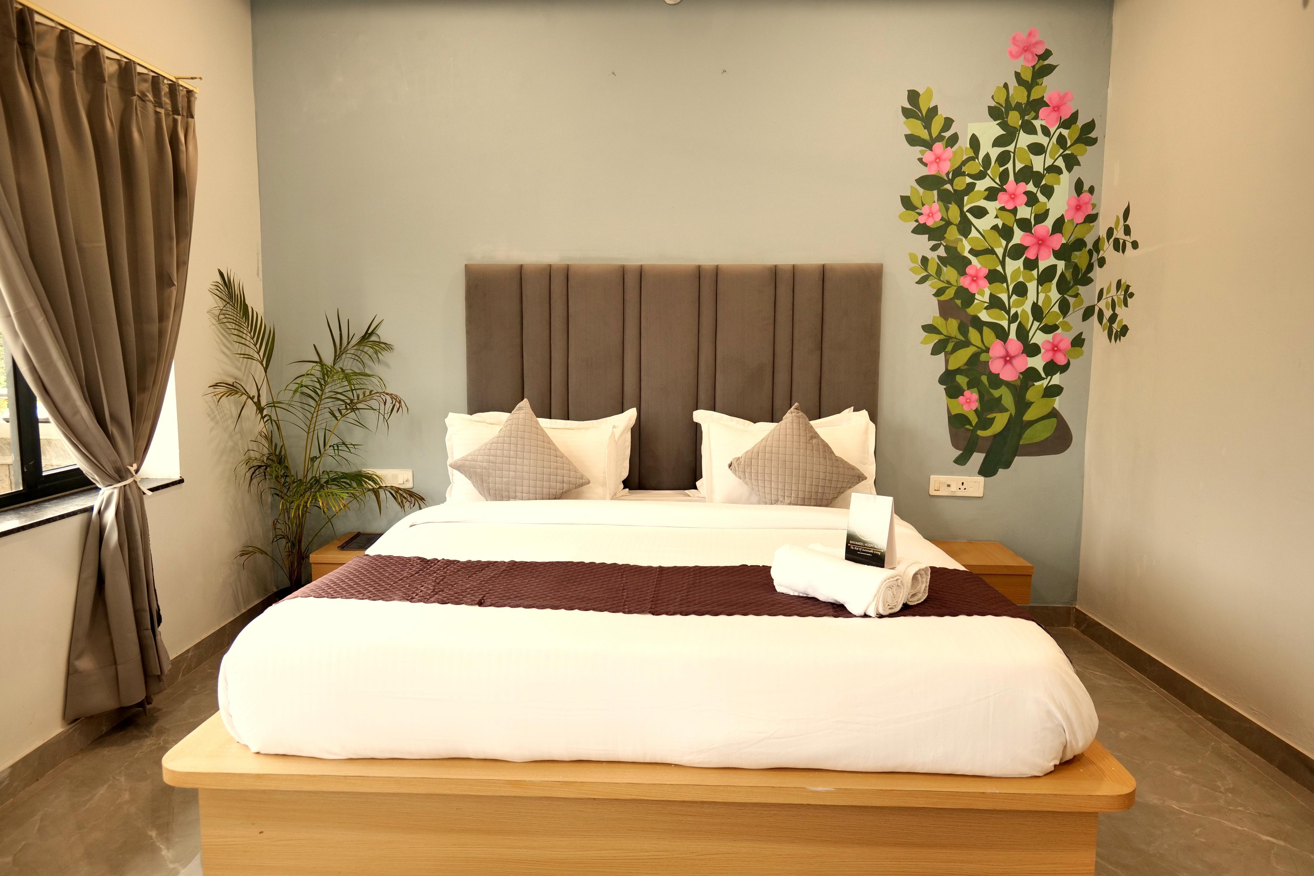 Kunj - A Boutique Hotel By Shivaneel Hospitality - Tap to explore photos
