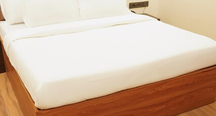 Hotel Chawlas Room Type - Deluxe Room
