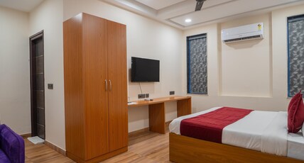Hotel Chawlas Room Type - Super Deluxe Room