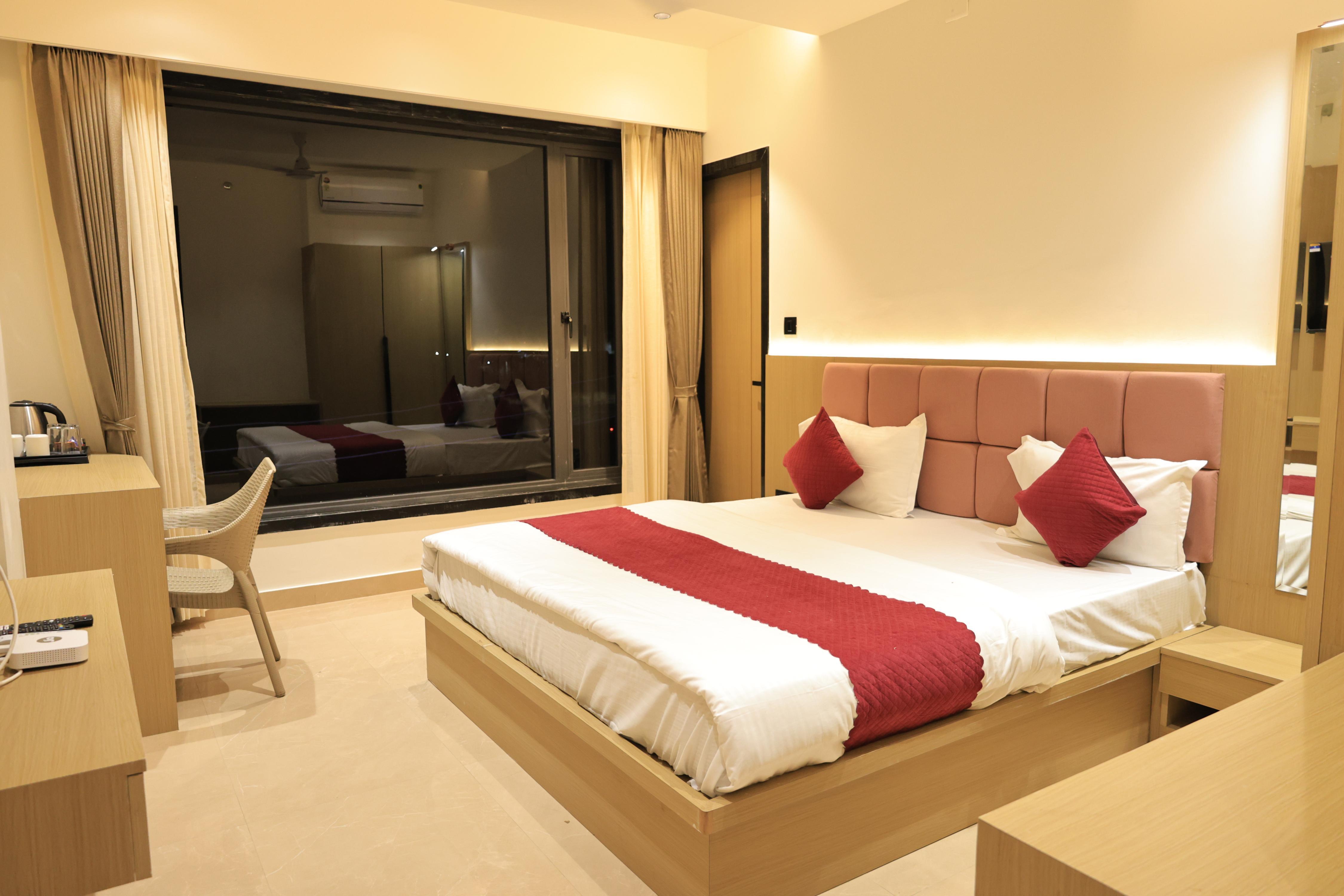 The Basil Hotel Room Type - Executive Room