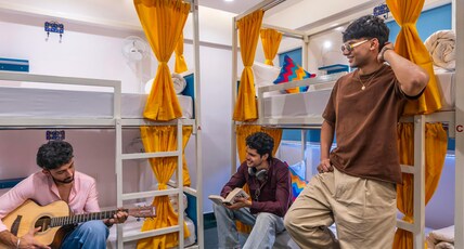 goSTOPS Plus Udaipur Gulab Bagh Room Type - Bed in 6 Bed Mixed Dormitory Room with Ensuite Bathroom