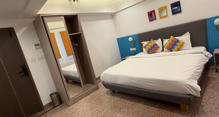 goSTOPS Plus Udaipur Gulab Bagh Room Type - Deluxe Private Room with Jacuzzi and Ensuite Bathroom