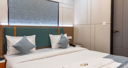 Iconic Hotel Room Type - Deluxe Room