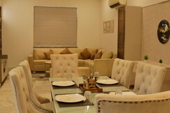 2BHK Independent Villa WiFi Parking Prime Location