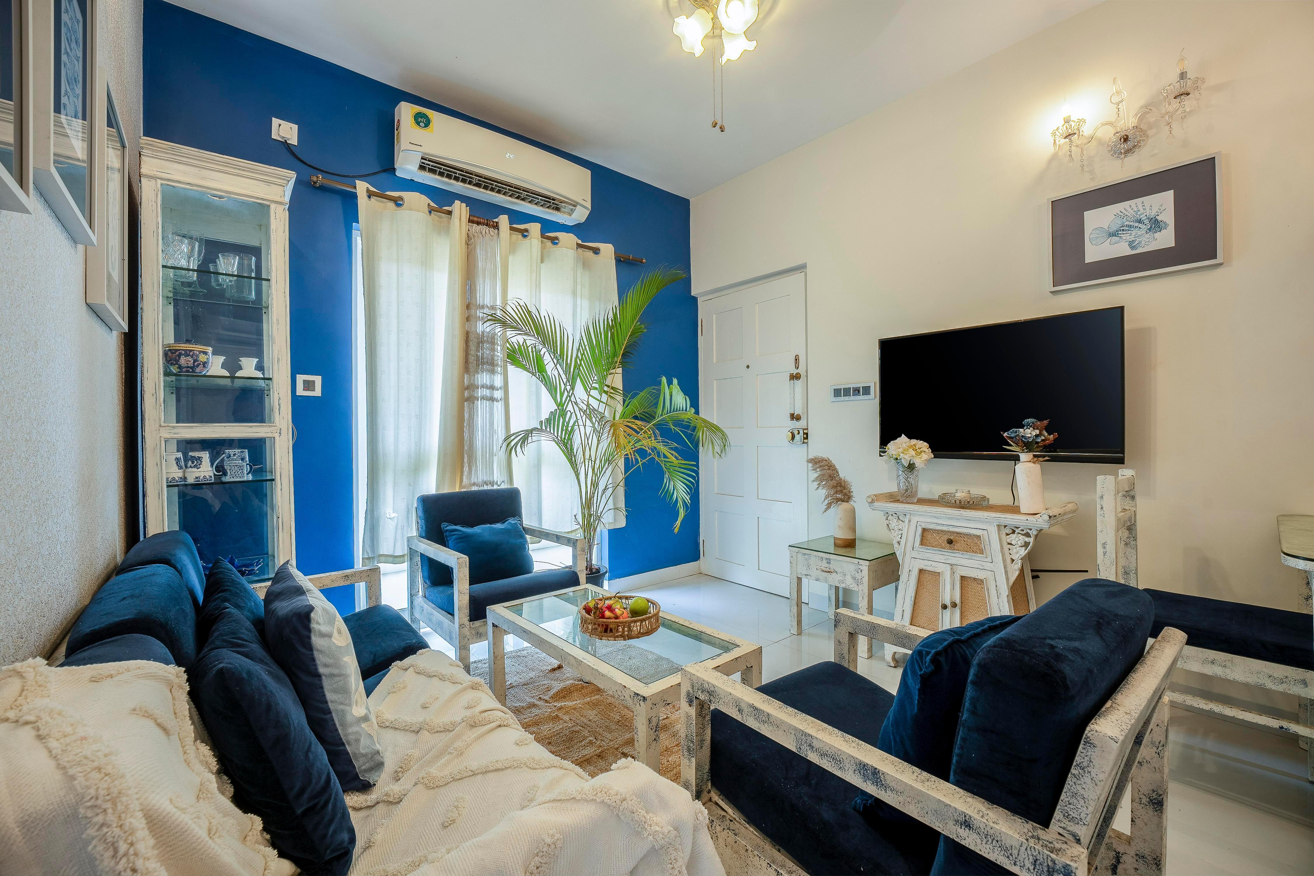 Aqua crystal @thekiwstays