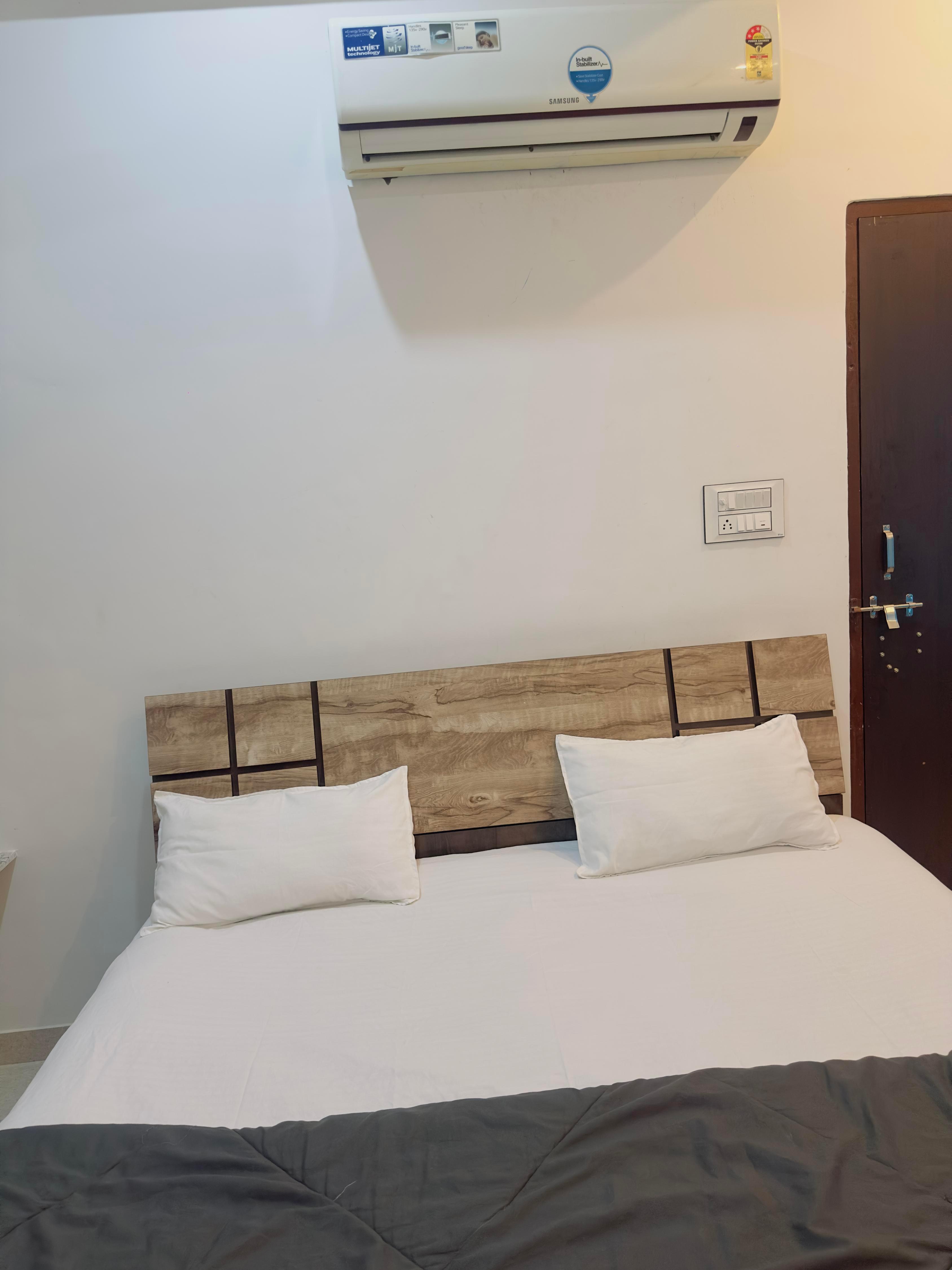 Heaven Cafe & Hotel - Tap to explore photos