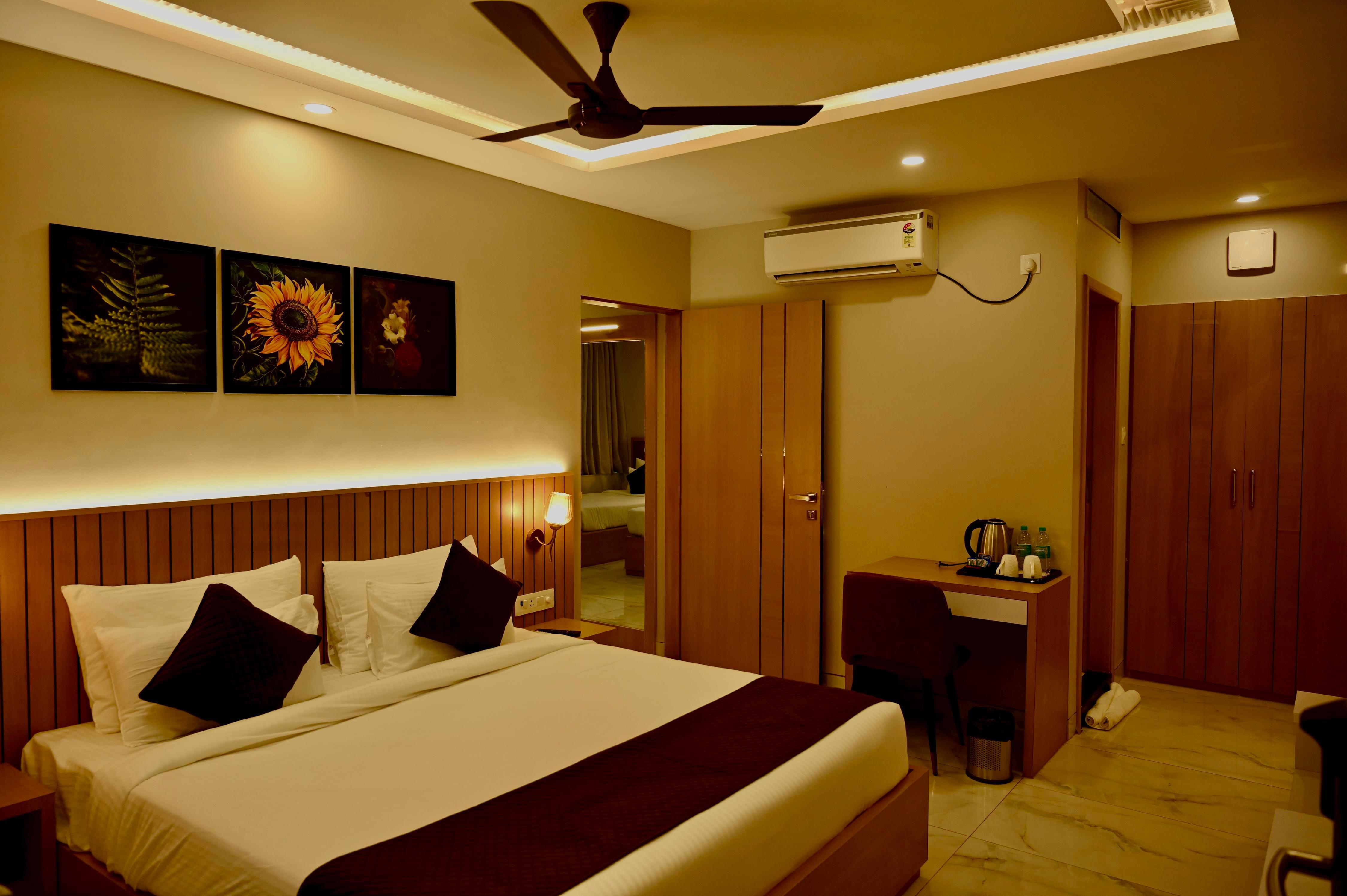 Hotel Milan Prime Room Type - Super Deluxe Room