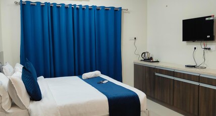 Hotel Vilaari Blue Marina Room Type - Elegant Studio Residence