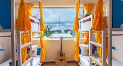 goSTOPS Bengaluru, Jayanagar -  Private Rooms & Dorms Room Type - Bed in 6 Bed Mixed Dormitory AC Room with Ensuite Bathroom