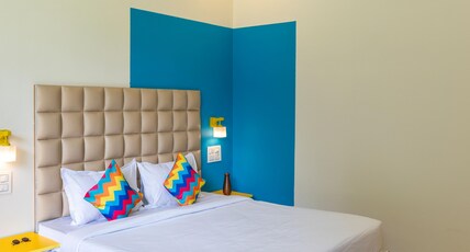 goSTOPS Kasol PLUS, Manikaran Road - Private Rooms & Dorms Room Type - Deluxe Private Room with Ensuite Bathroom