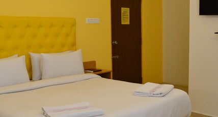 UR STAY INN Room Type - Executive Room