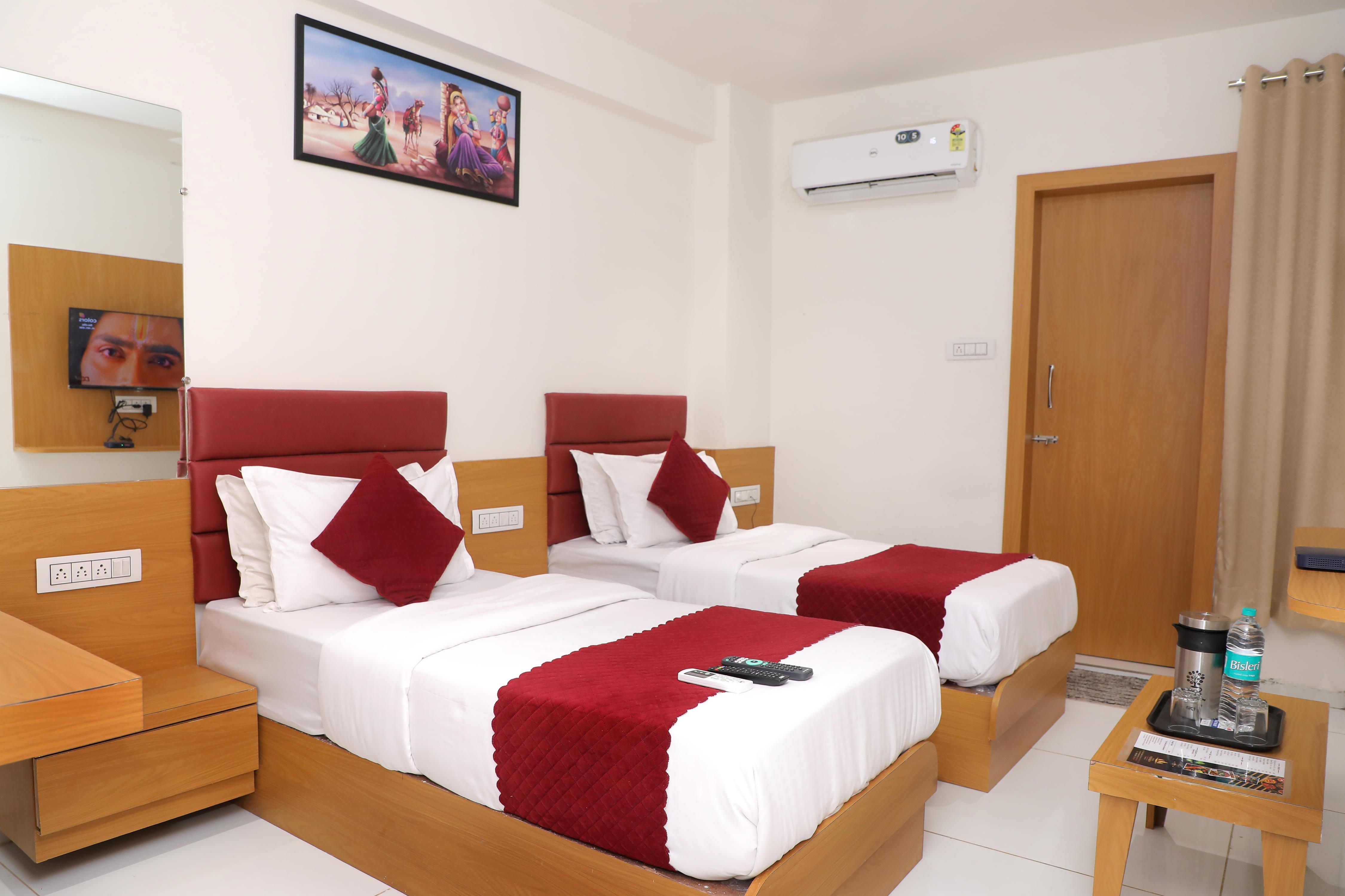 Hotel Pine View Room Type - Business Class