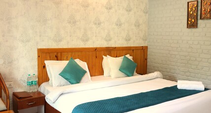 Aranya Resort & Suites By Shivaneel Hospitality Room Type - King Room With Pool View