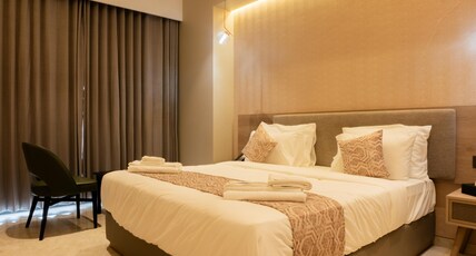 HOTEL LA ARRIBA Room Type - Premier Room with Balcony HOTEL LA ARRIBA Room Type - Premier Room with Balcony