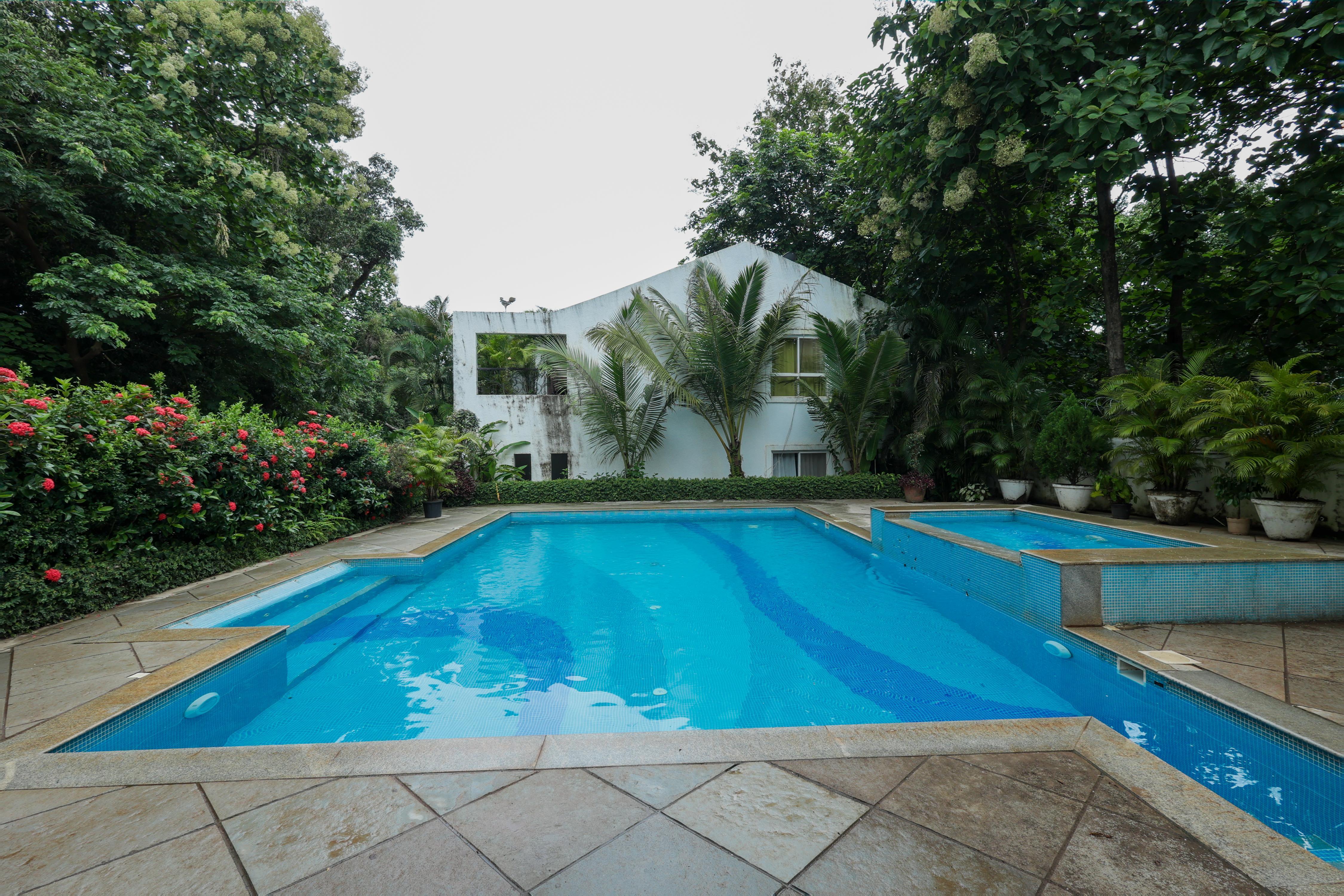 Luxury 3 BHK Villa Assagao - Tap to explore photos