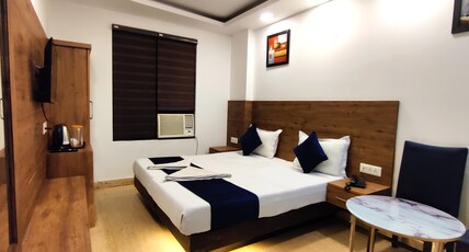 Brahman Bhawan- Karol Bagh Room Type - Standard Double Bed Room