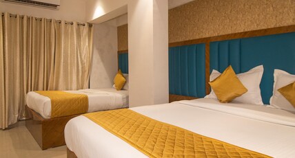 Hotel Crystal Palace Room Type - Family Room