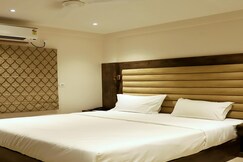 The Pavilion 2 Nr. City Centre II