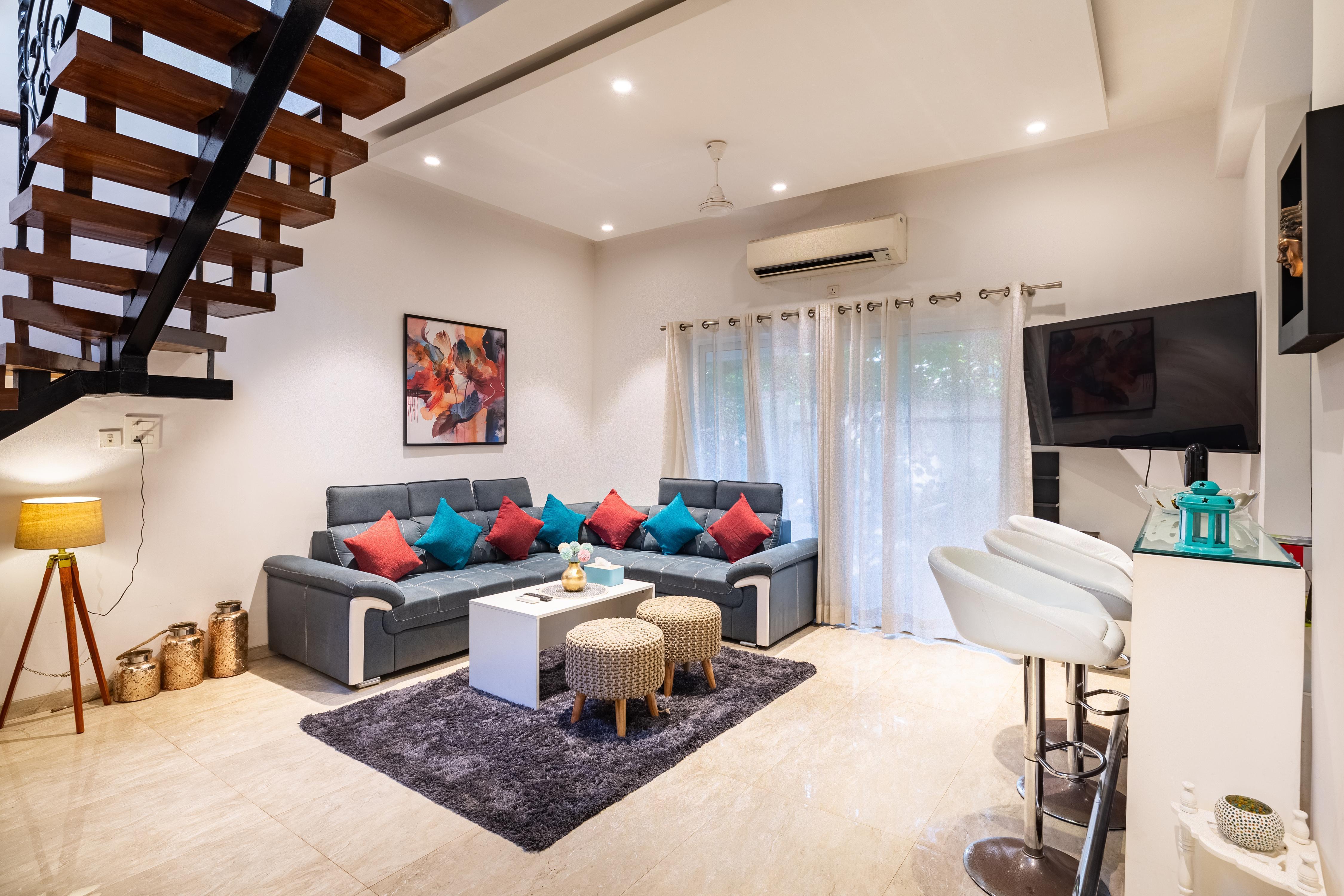 Luxurious 3BHK villa with swimming pool in assagao: D1 - Tap to explore photos