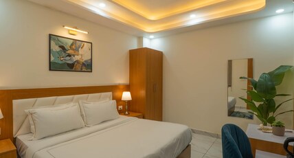Perfectstayz Premium Krishna Abode Room Type - Executive room
