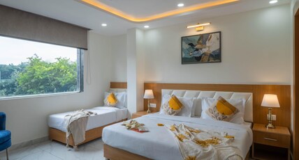 Perfectstayz Premium Krishna Abode Room Type - Family Triple Bed room