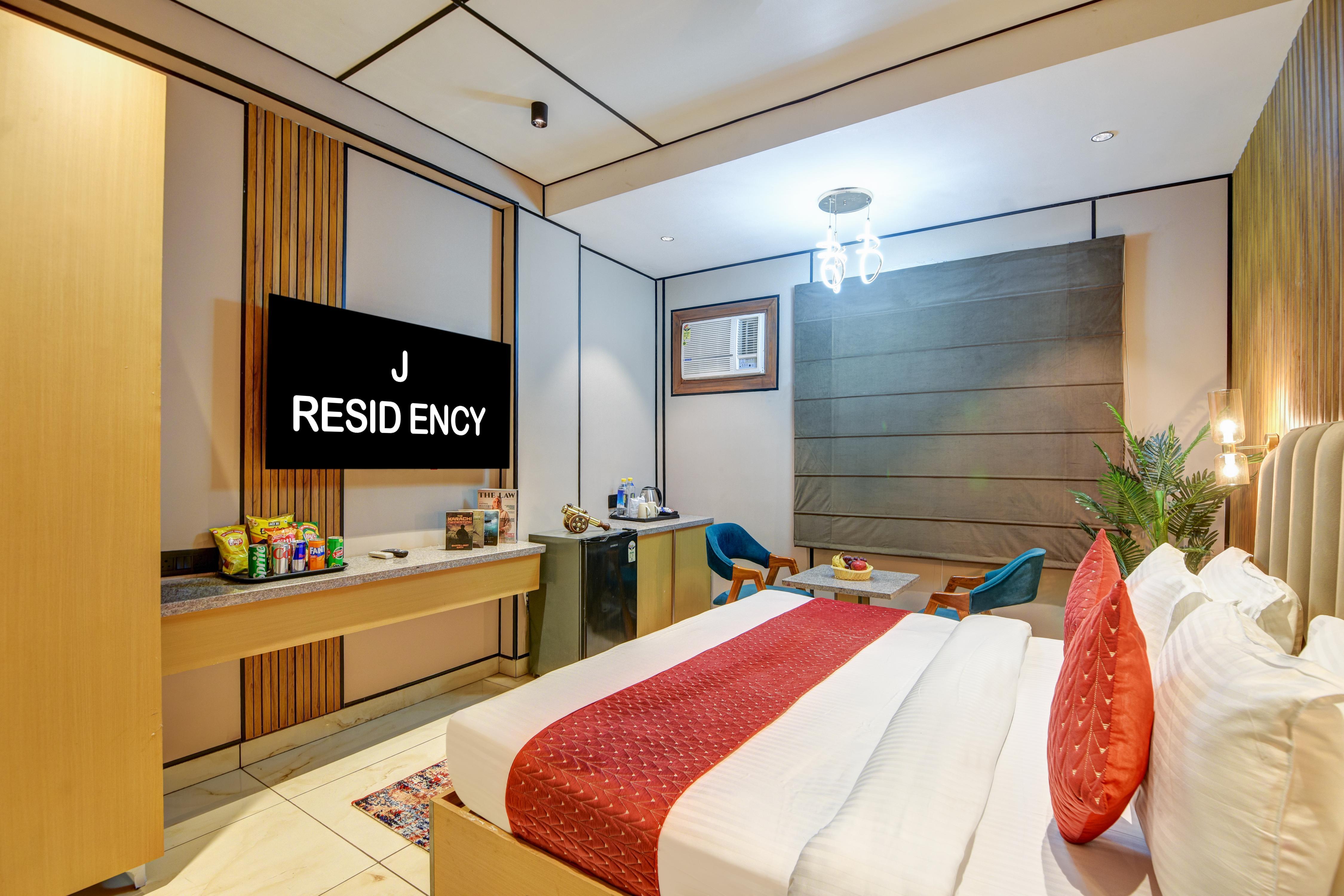 J Residency Near Nizamuddin Railway Station by TRIINDIA Hospitality - Tap to explore photos