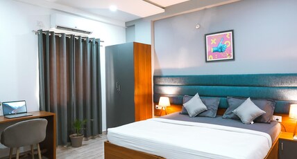 Housr Rushikonda Near APIIC Towers Room Type - Deluxe Room with City View Housr Rushikonda Near APIIC Towers Room Type - Deluxe Room with City View
