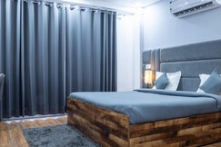 Housr Sector 38 - Medicity (Near Medanta Hospital)