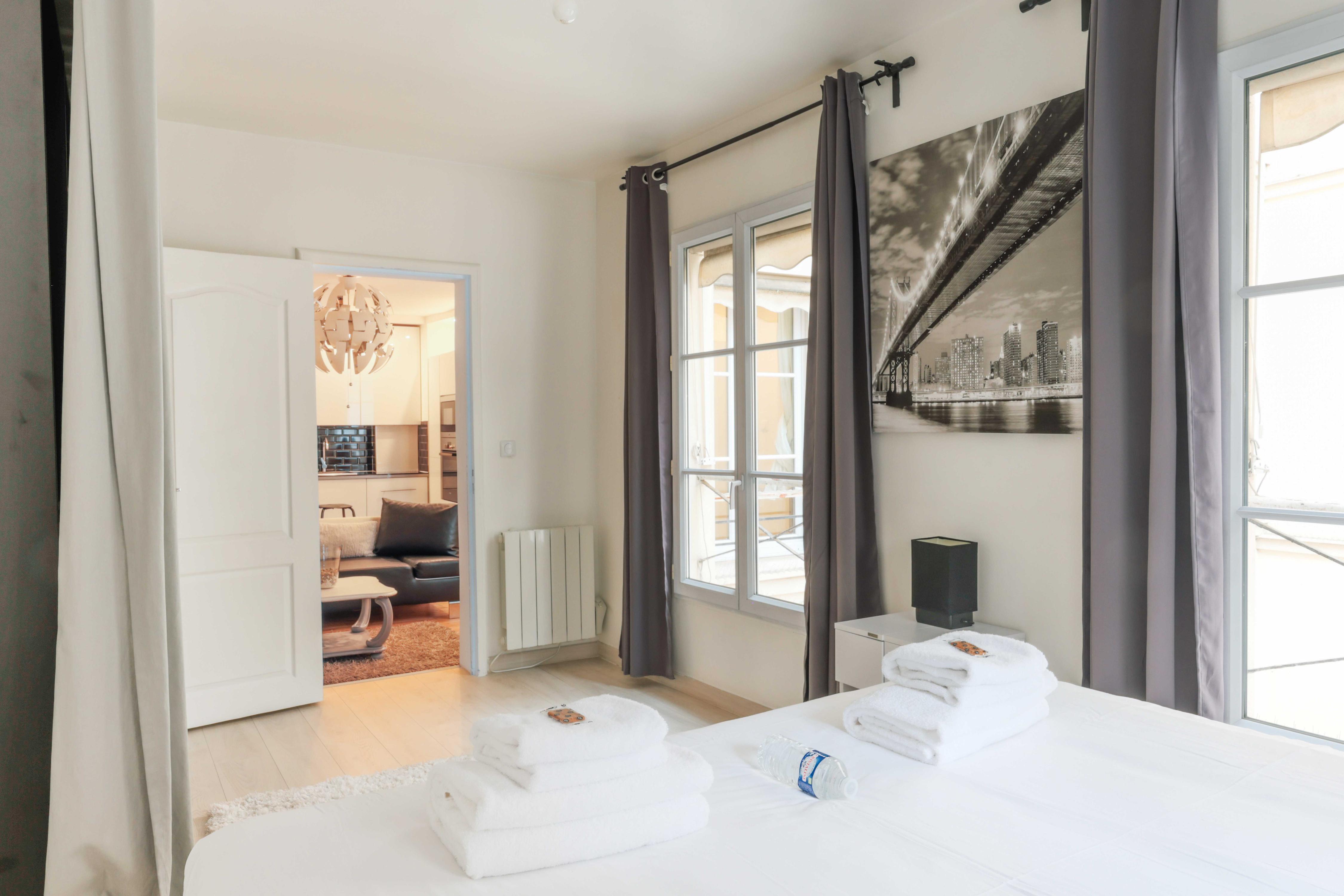 Comfortable Apartment - 1BR/2P - Arts et Metiers80 - Tap to explore photos