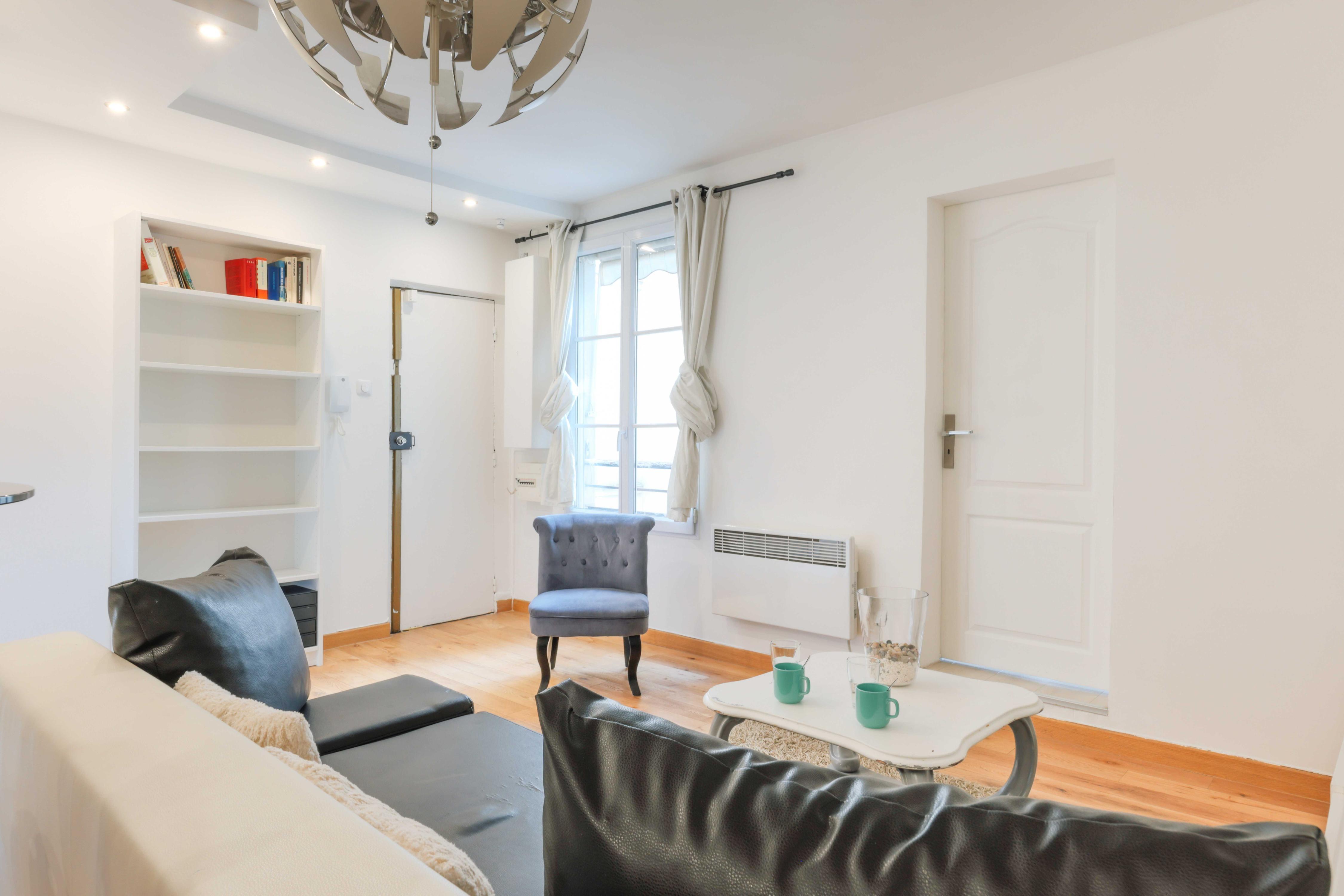 Comfortable Apartment - 1BR/2P - Arts et Metiers80 - Tap to explore photos