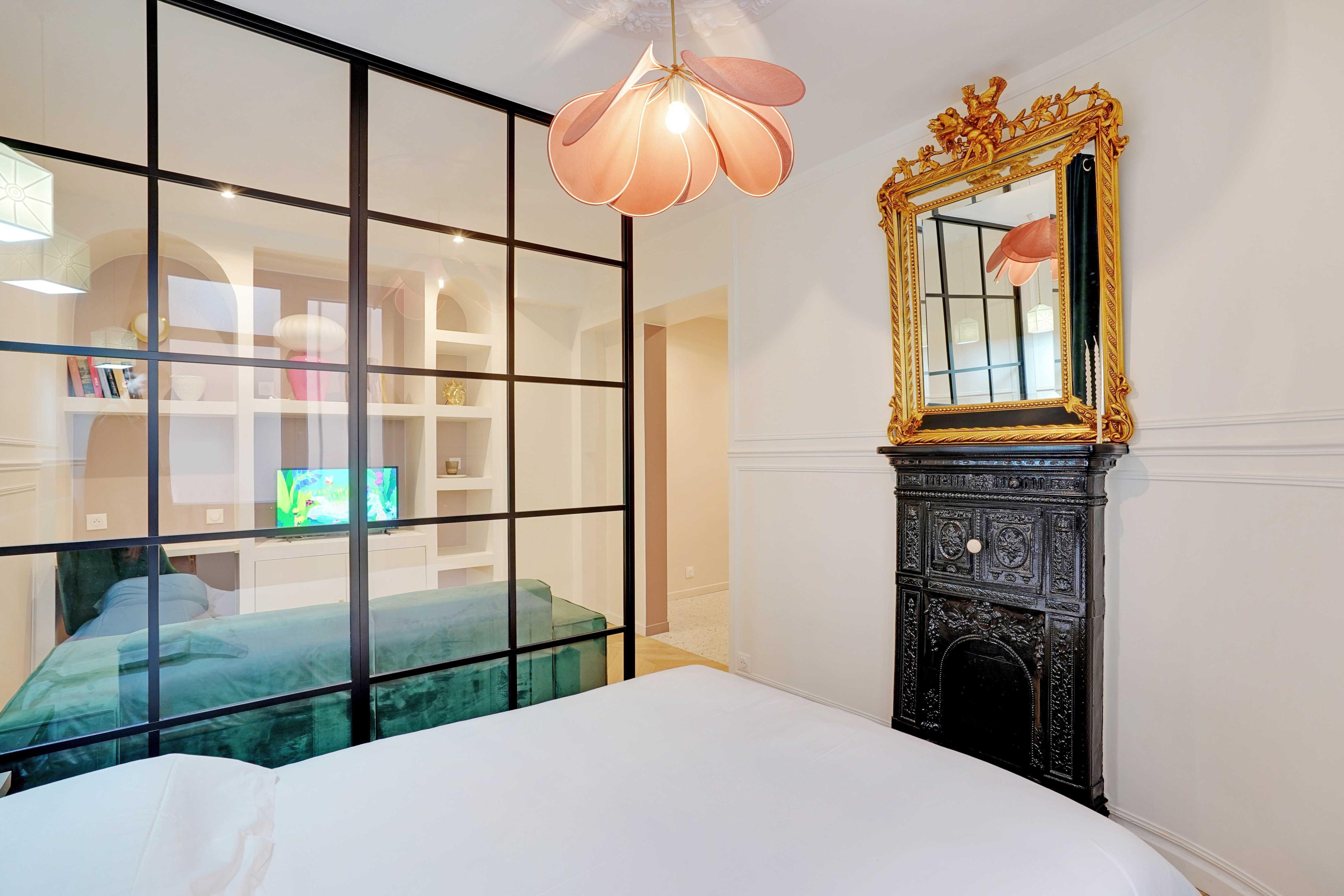 Cosy Apt - 1BDR/2P - Moulin Rouge / Montmartre - Tap to explore photos