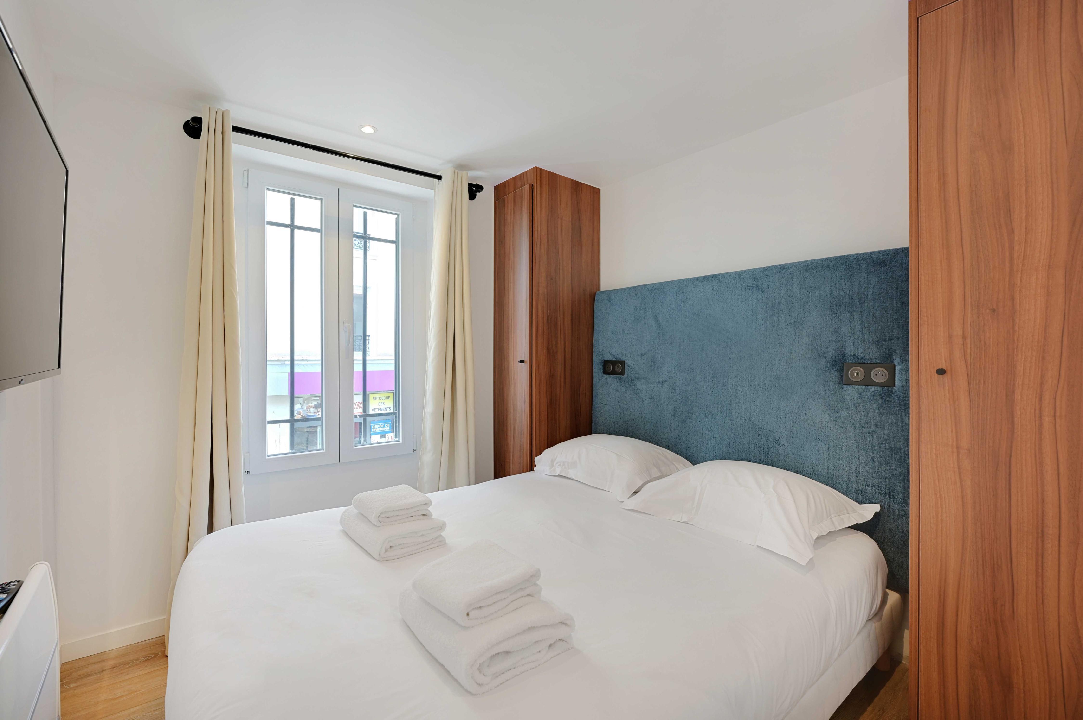 Charming and modern apt - 1BD/4P - near Paris 68 - Tap to explore photos