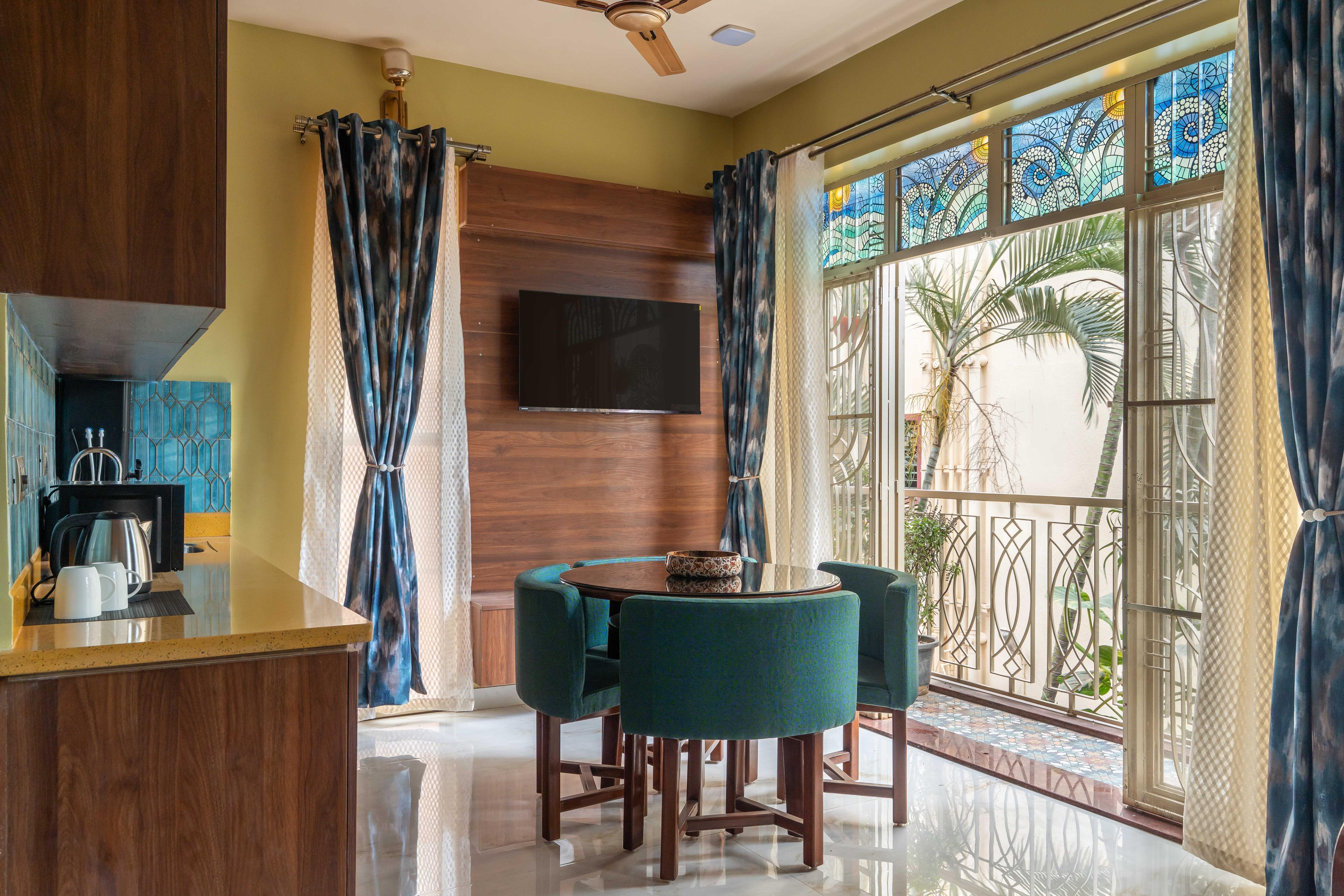 CASA ALBELA- 1 Bhk Premium Suite - Tap to explore photos