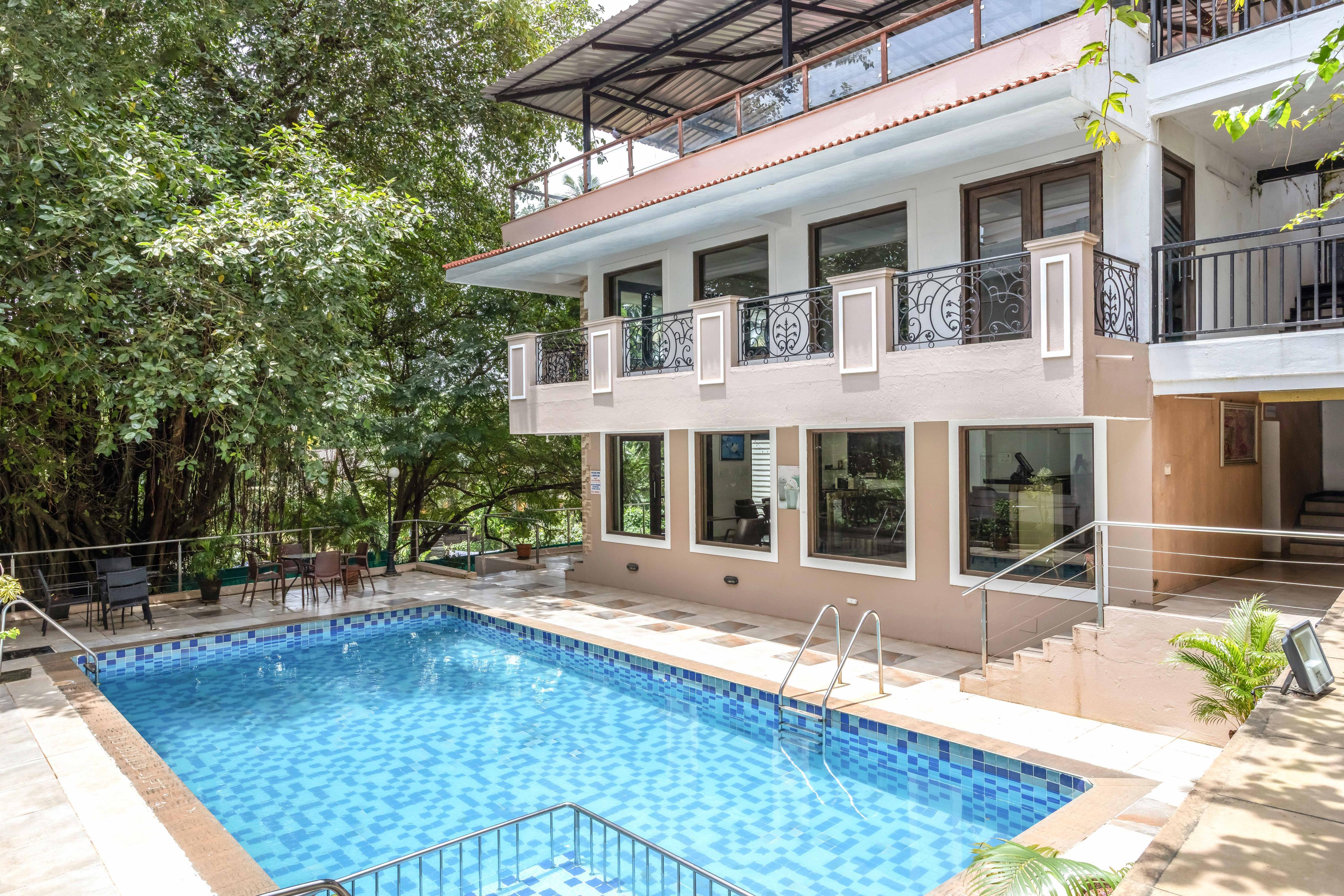 Cozy 1BHK with Pool in Arpora, 5 Mins to Baga Beach | Hireavilla