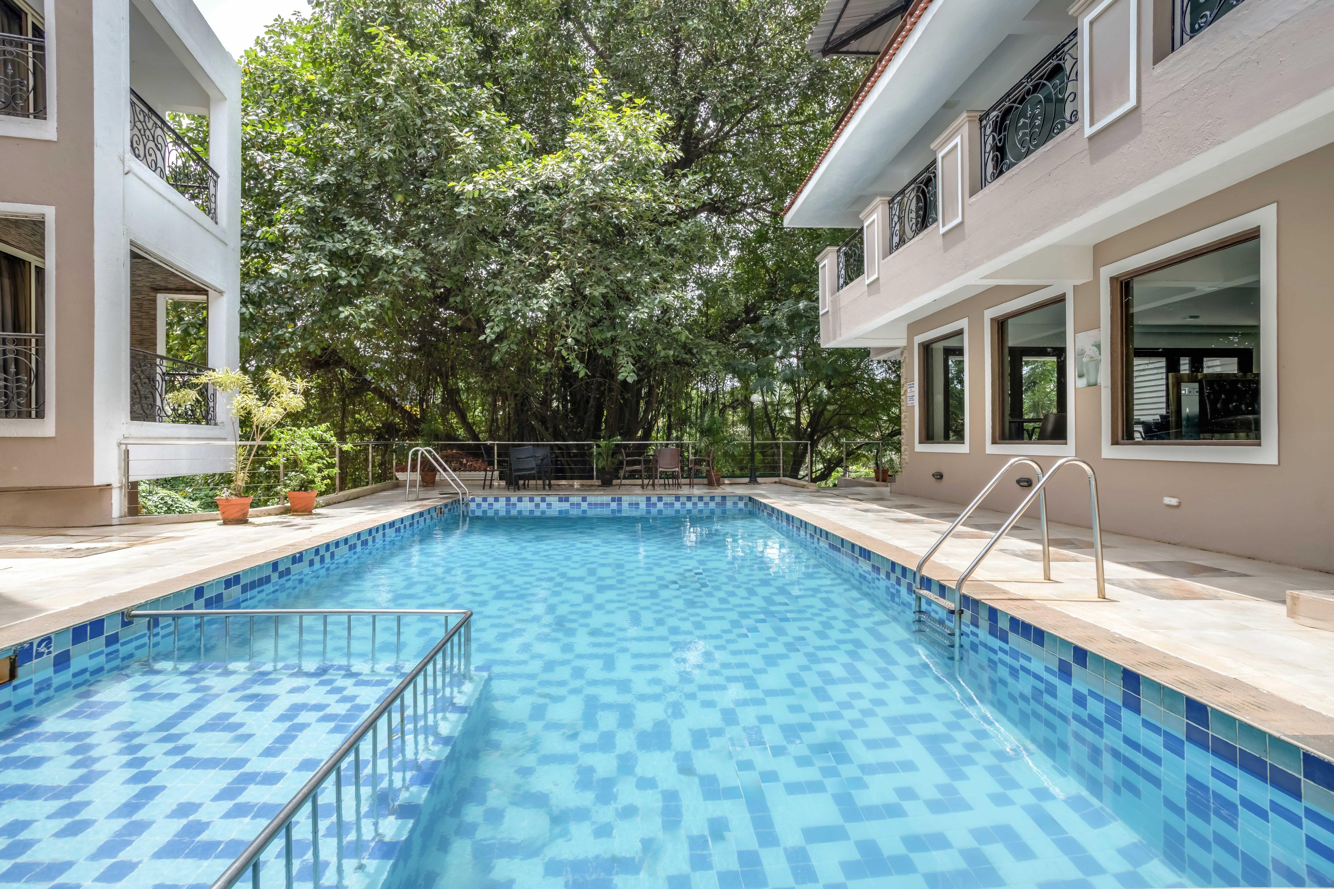 Cozy 1BHK with Pool in Arpora, 5 Mins to Baga Beach | Hireavilla - Tap to explore photos