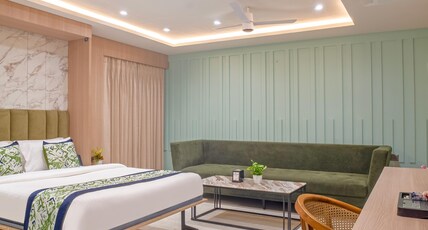 Hotel IKOY -Model Town Room Type - Junior Suite
