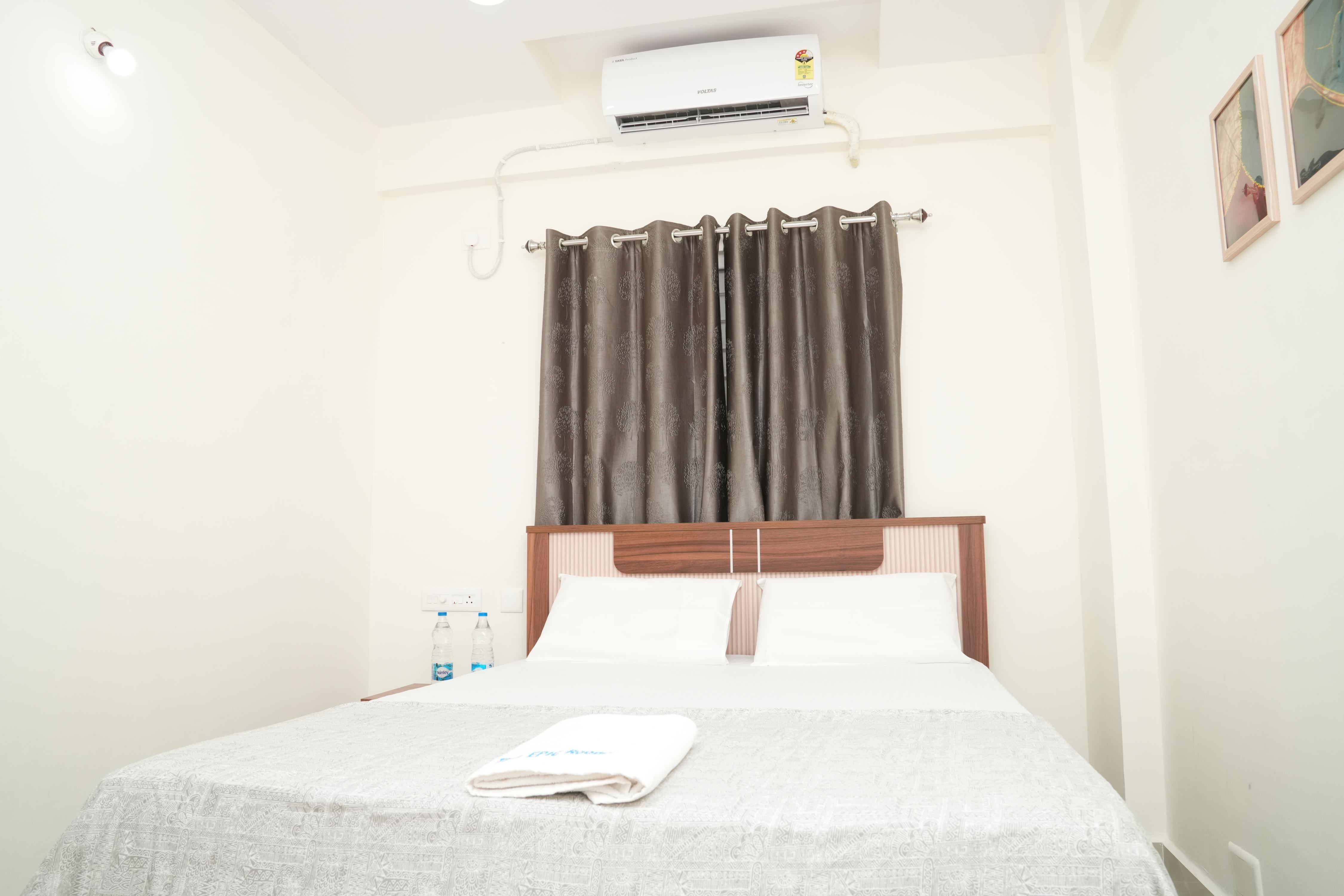 EPIC Room Type - Queen Bed Room with City View