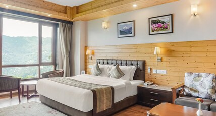 Voyage Alpine Abode Room Type - Suite AC View Room