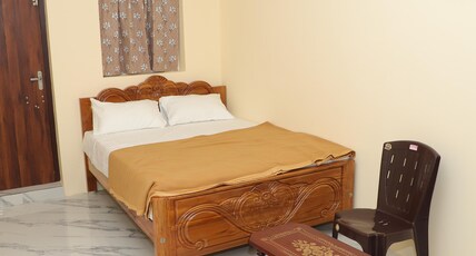 Meena Grands Room Type - Deluxe Room