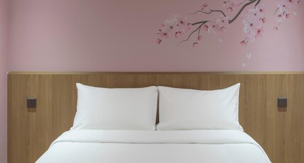 Hotel Sakura by Venue Room Type - Deluxe Queen
