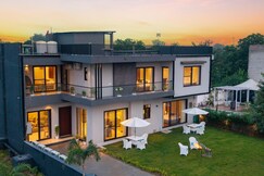 ELIVAAS Gardenia | 4 BHK Farmhouse with Private Pool