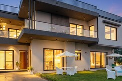 ELIVAAS Gardenia | 4 BHK Farmhouse with Private Pool