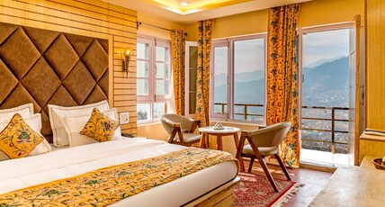 Hotel Peak Paradise Resorts Room Type - Premium Mountain View With Balcony