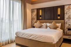 Micasa Suites - Near Max Hospital Saket