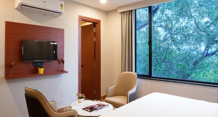 Aarchh Regency Room Type - PREMIUM ROOM WITH CITY VIEW