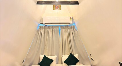 Green Hills Farm & Resorts Room Type - Executive Cottage with Bathtub