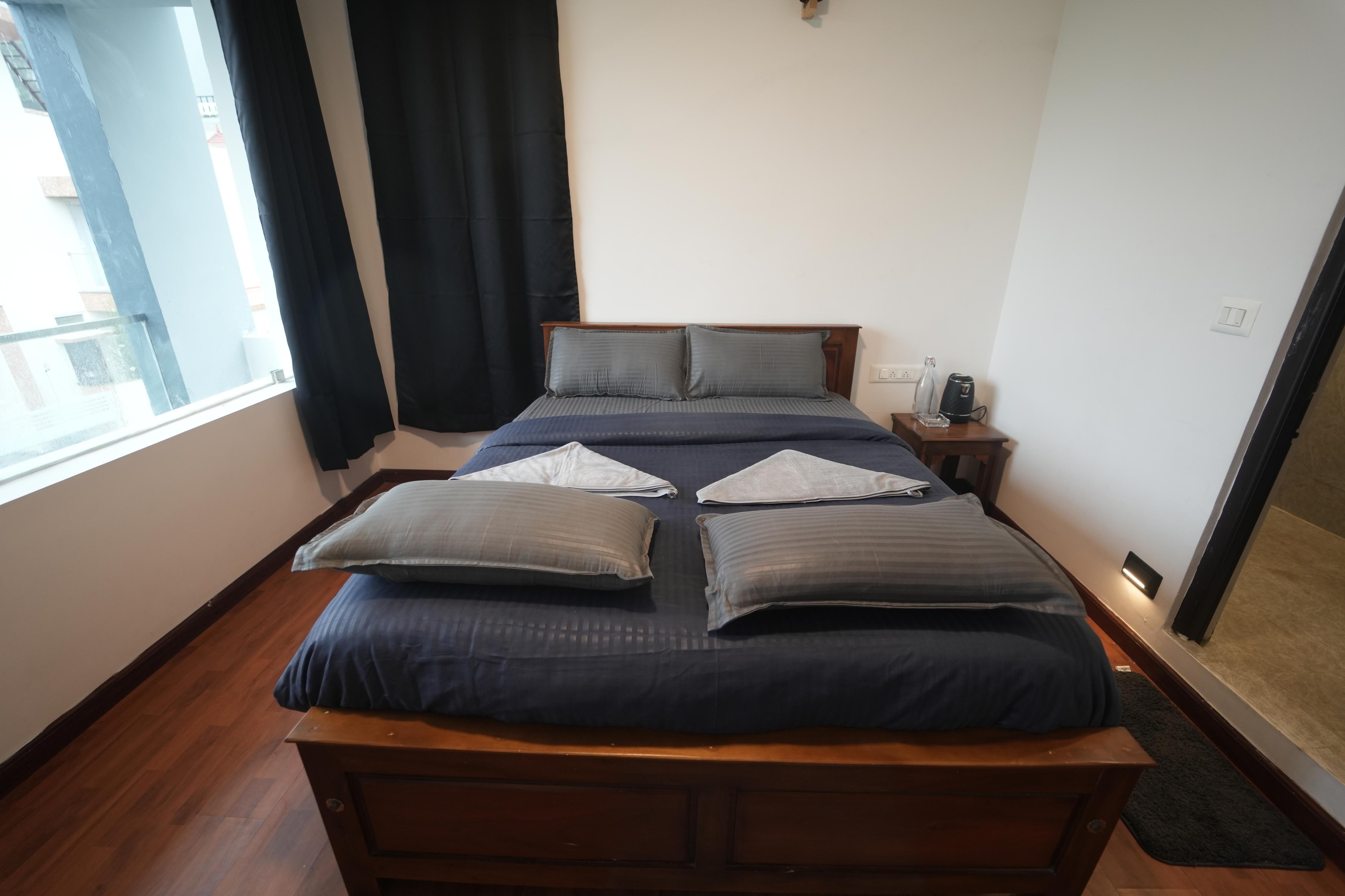 Vaj N Sat Villas
