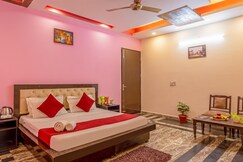 Hotel Warm Welcome Sec 20